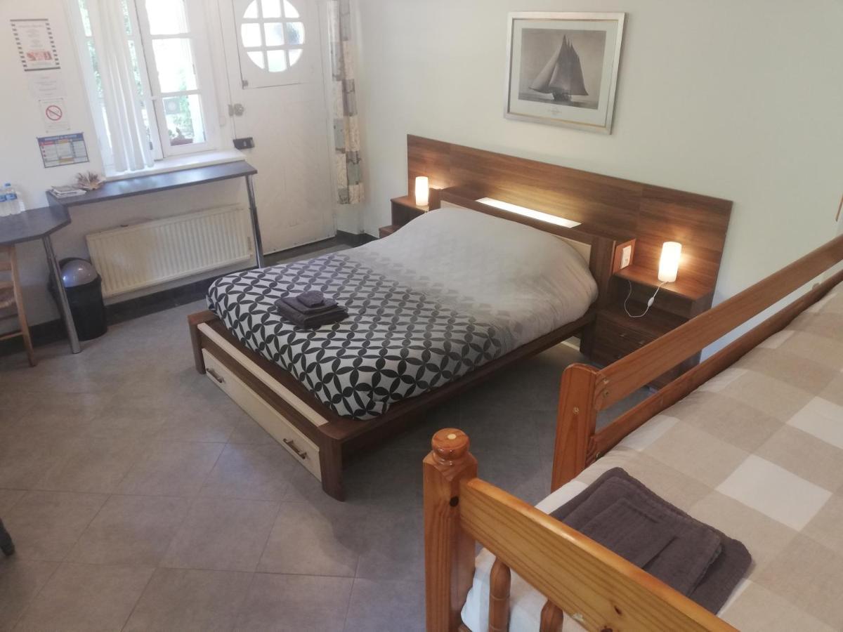 Chambre D'Hotes De La Roche Tremblante Юэльгоа Экстерьер фото